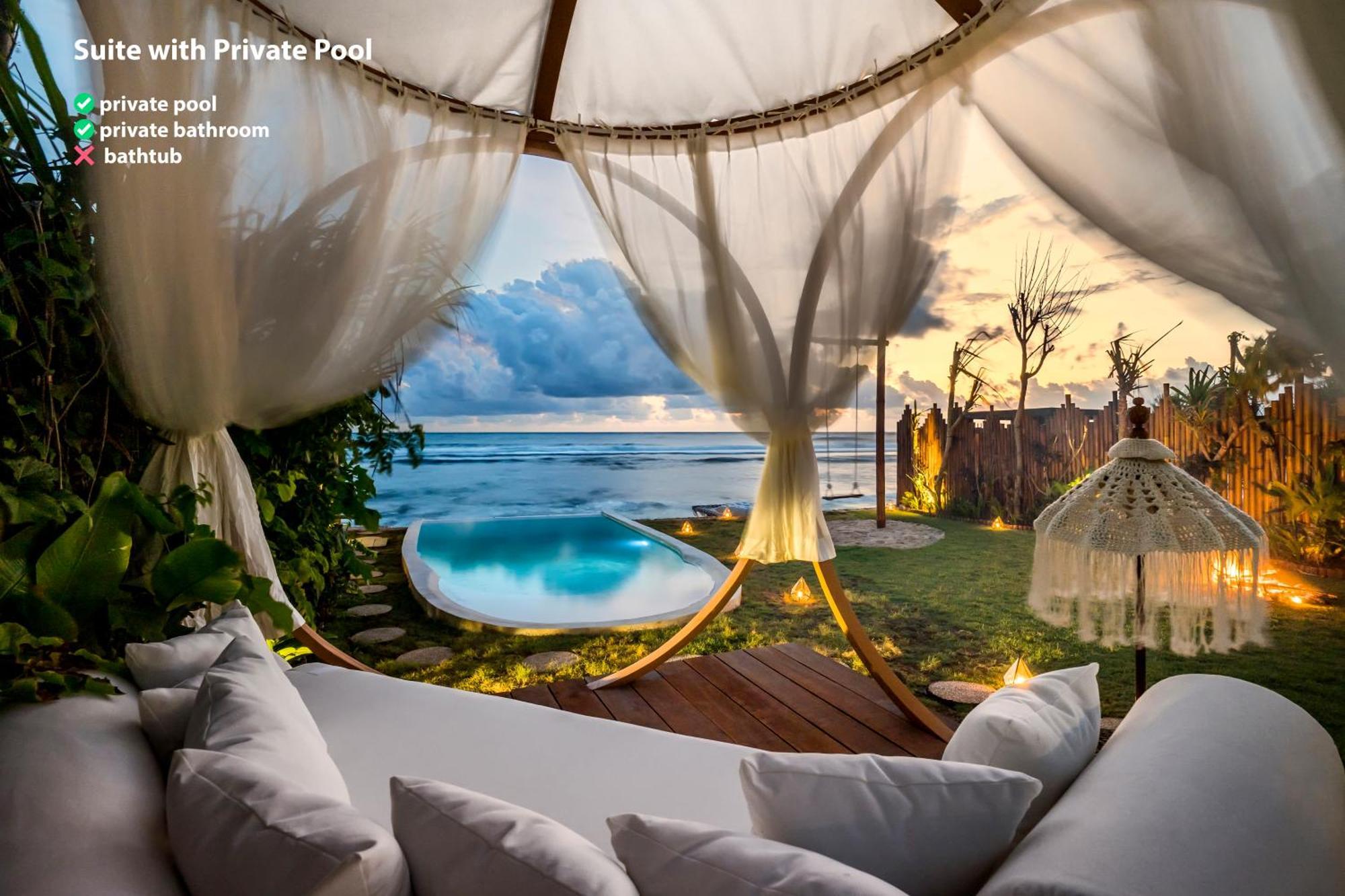 Bubble Hotel Nyang Nyang - Adults Only ウルワツ エクステリア 写真